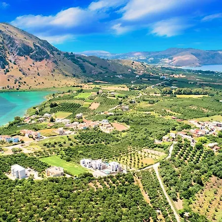Cretan Dream Villa *